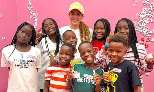 Coupe Du Monde 2026 : Afrique, Éliminée En 1/4 Mais Présente Pour Le Spectacle Avec Triplets Ghetto Kids En Finale