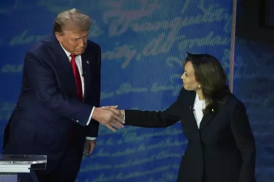 USA/Débat: Harris Convainquante, Trump Avec Des Chiens Comme Arguments