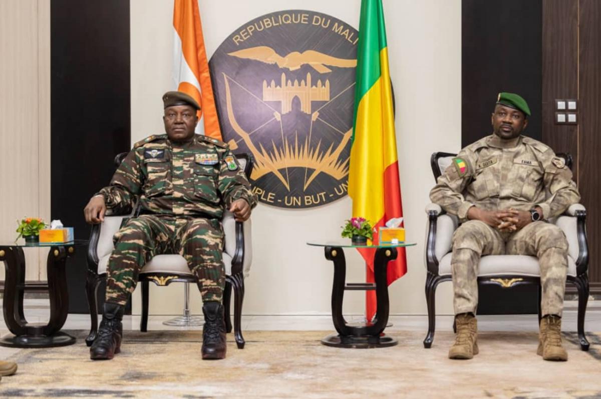 Face Au Terrorisme : Après L&rsquo;échec Des Forces Françaises, Des Satellites Russes Pour Le Mali Et le Niger