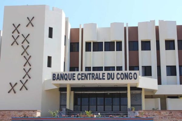 RDC : Contrôle Des Banques À Goma Et Bukavu, La Guerre Dans La Guerre (Nouvelle Banque Du Kivu, Un Projet Mort-né ?)