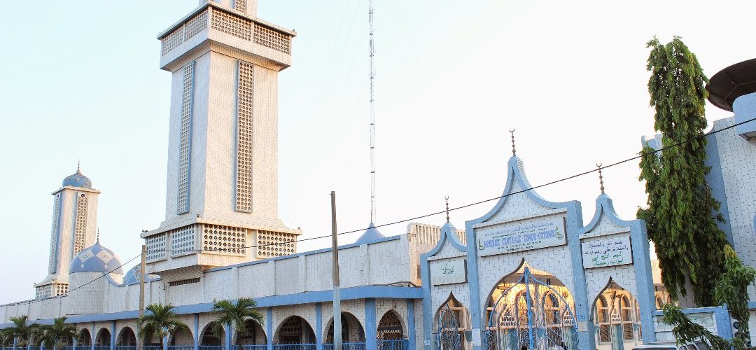 Traçabilité financière: une exigence pour églises et mosquées