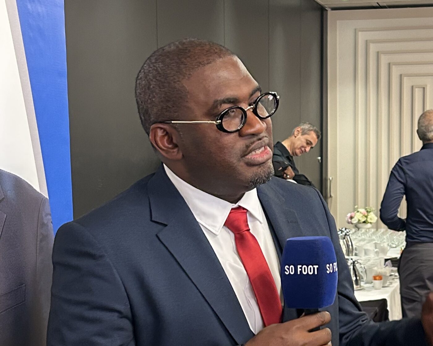 Fifa : Un Africain Depuis Paris Candidat Pour Diriger La Faîtière Mondiale Du Foot