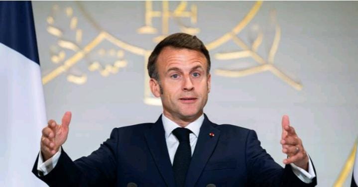 Madagascar : Macron, Un Avion Pour Le Départ De L'ancien Président (Dessous De Cartes De Cette Décision Française )