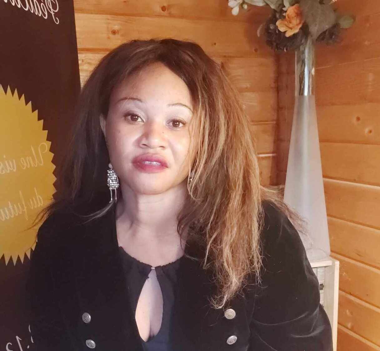 Chantal Malu Ngalula/ Sur Une Fréquence Économique : Membre de l’UDEC-Union des Entrepreneurs Chrétiens (2024)