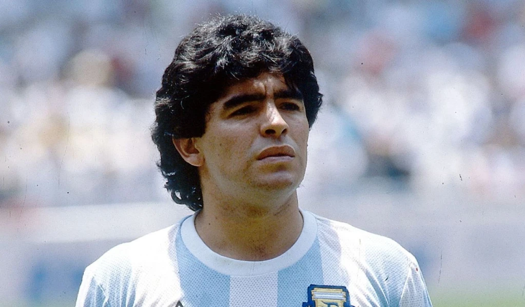 Argentine/Colloque Scientifique : Maradona Et Les Femmes