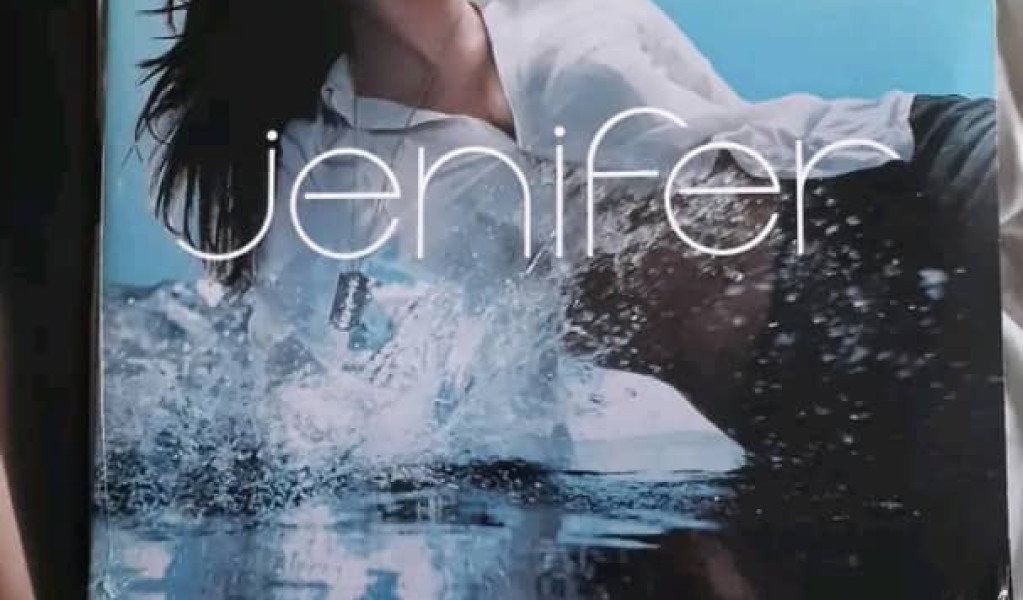 « C&rsquo;est ton petit frère » : Jenifer étonnée par la ressemblance entre…