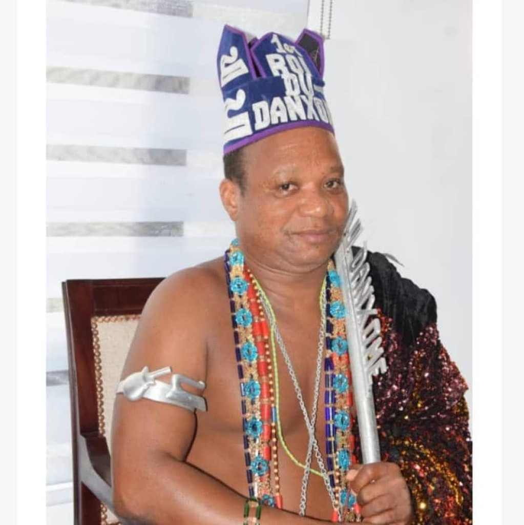 Bénin/Palais Royal Bohicon : Des Tirs D'assaillants, Le Roi Mystérieusement Indemne